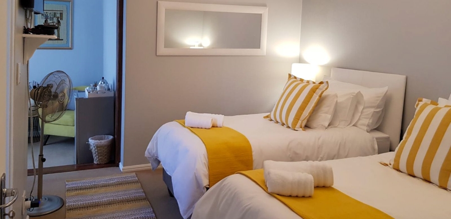 6 Bedroom Property for Sale in Country Club Western Cape
